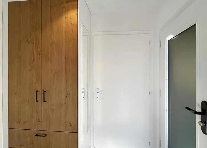 木屋 Mirador Alpine Horizon -crans Montana- Swiss Alps 克莱恩 蒙塔纳