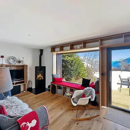 Mirador Alpine Horizon -crans Montana- Swiss Alps 木屋